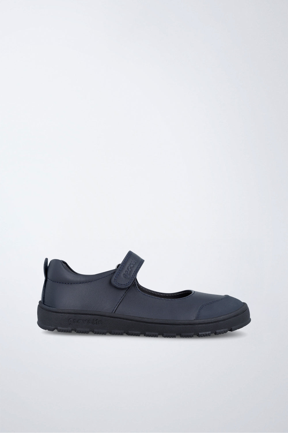 Zapato infantil Garvalín barefoot en azul marino con cierre de contacto y flexibilidad para el movimiento natural del pie.
