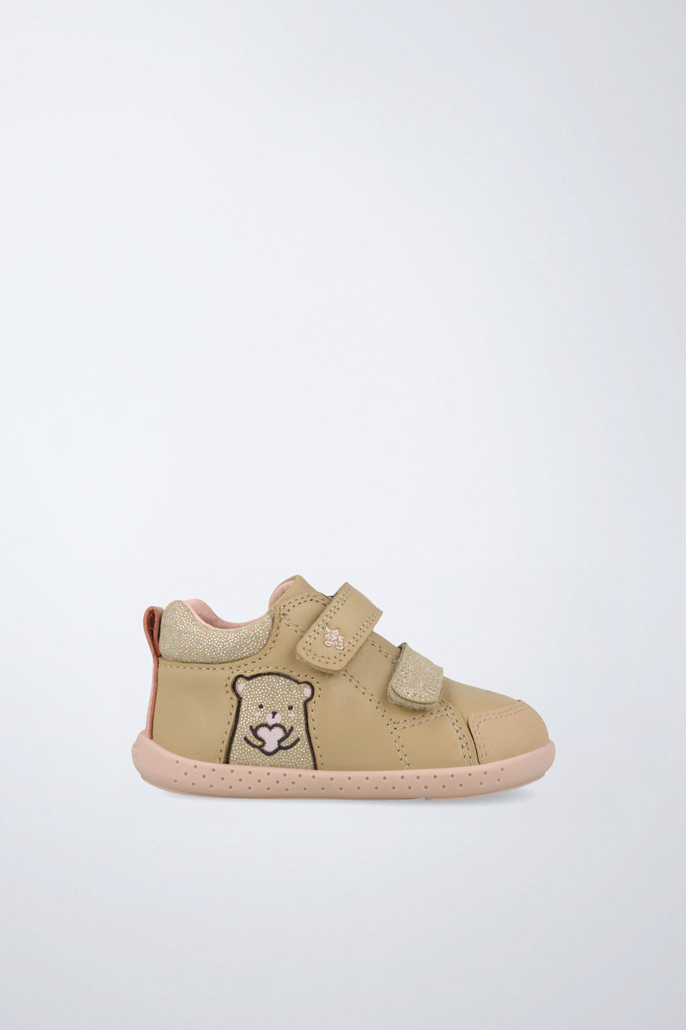 Zapatillas Garvalín barefoot en beige y rosa pálido con cierre de contacto y estabilidad.