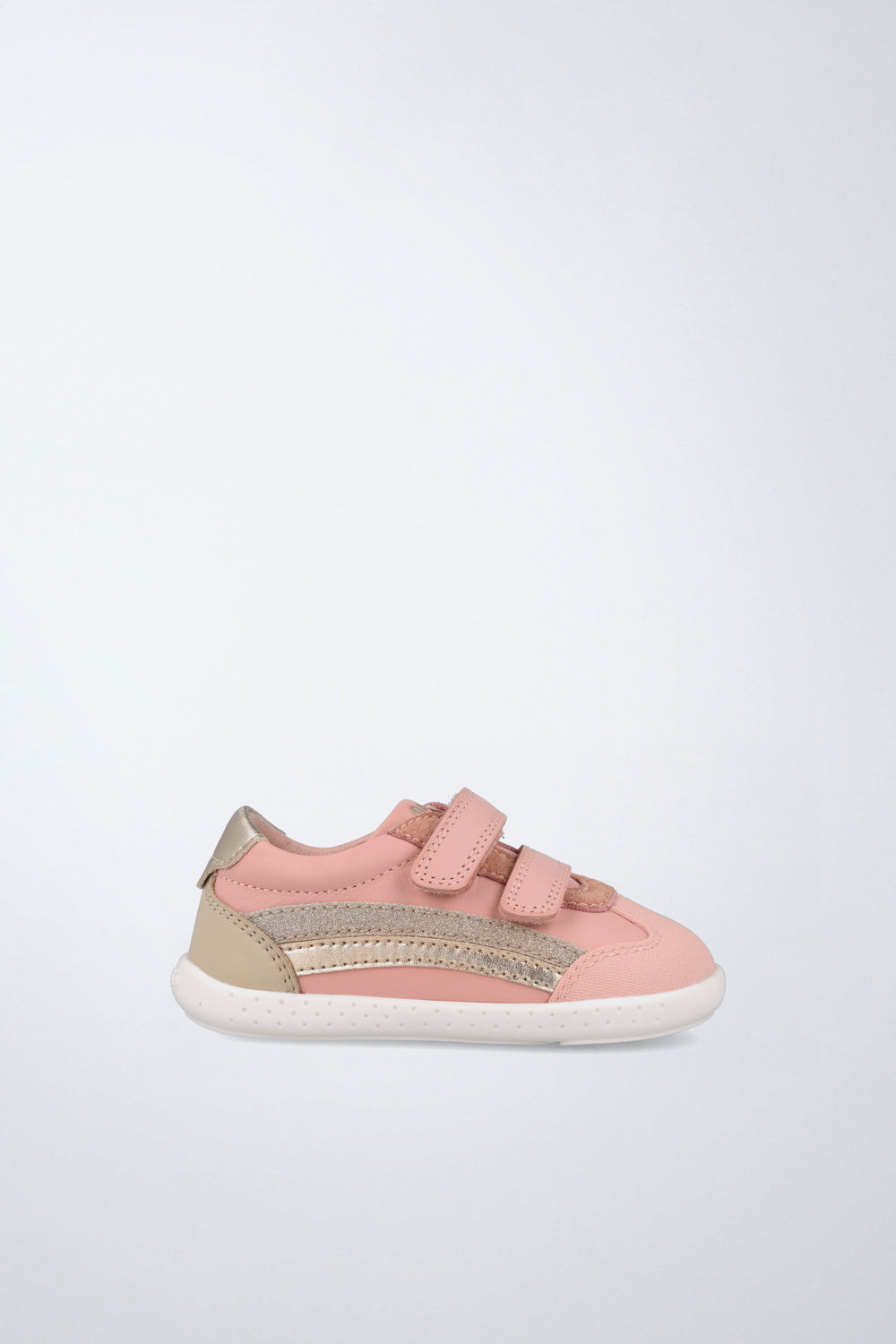 Zapato Garvalín barefoot en rosa pálido con cierre de contacto y desarrollo saludable del pie.
