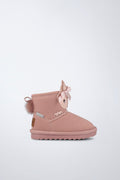 Barefoot Garvalín shoe in pink with a zip and natural foot development.