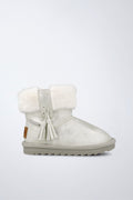 Barefoot Garvalín shoe in beige with a zip and natural foot development.
