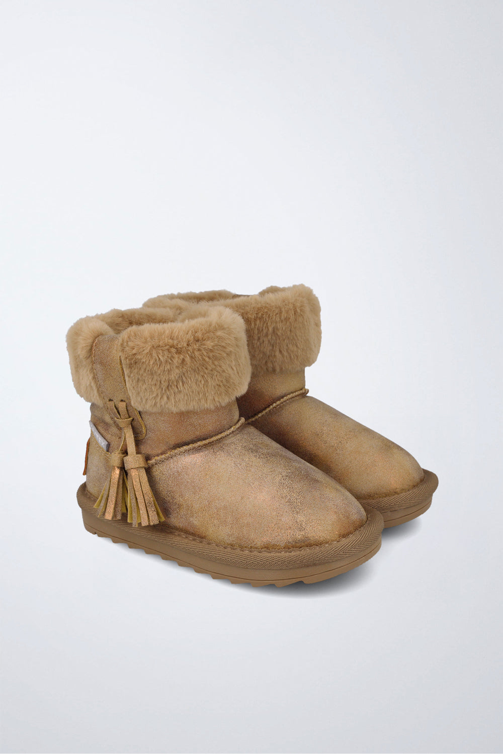 Barefoot Garvalín shoe in brown with a zip and natural foot development.