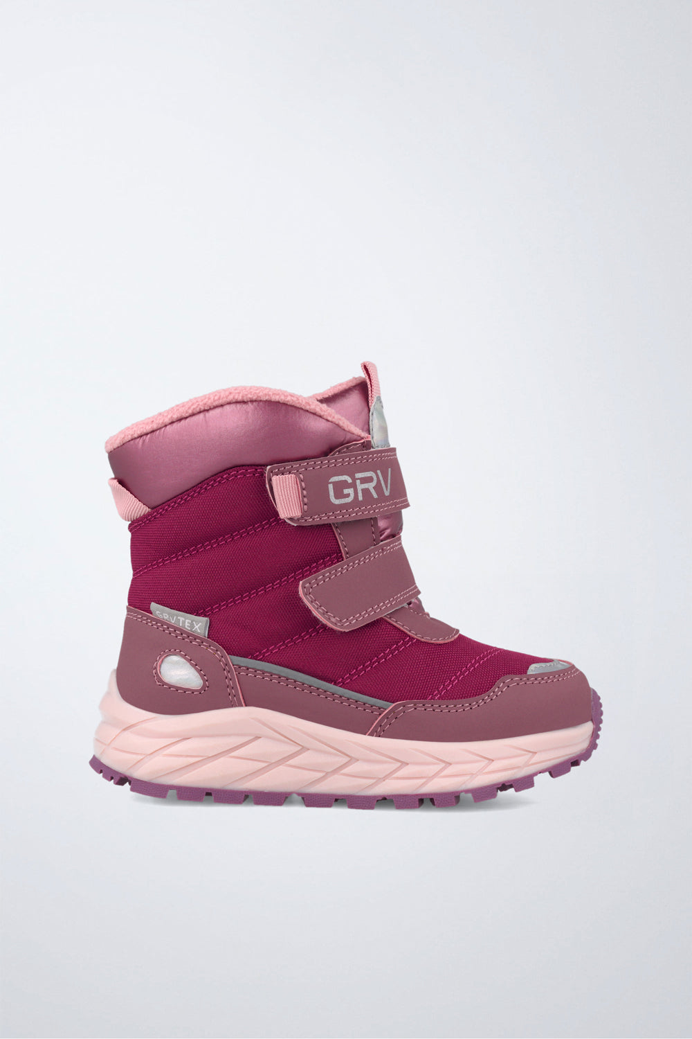Barefoot Garvalín shoe in pink with an adjustable fastening and an ergonomic design.