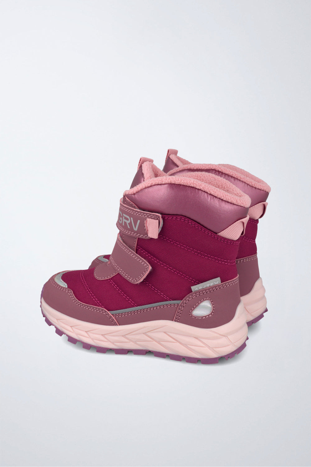Barefoot Garvalín shoe in pink with an adjustable fastening and an ergonomic design.