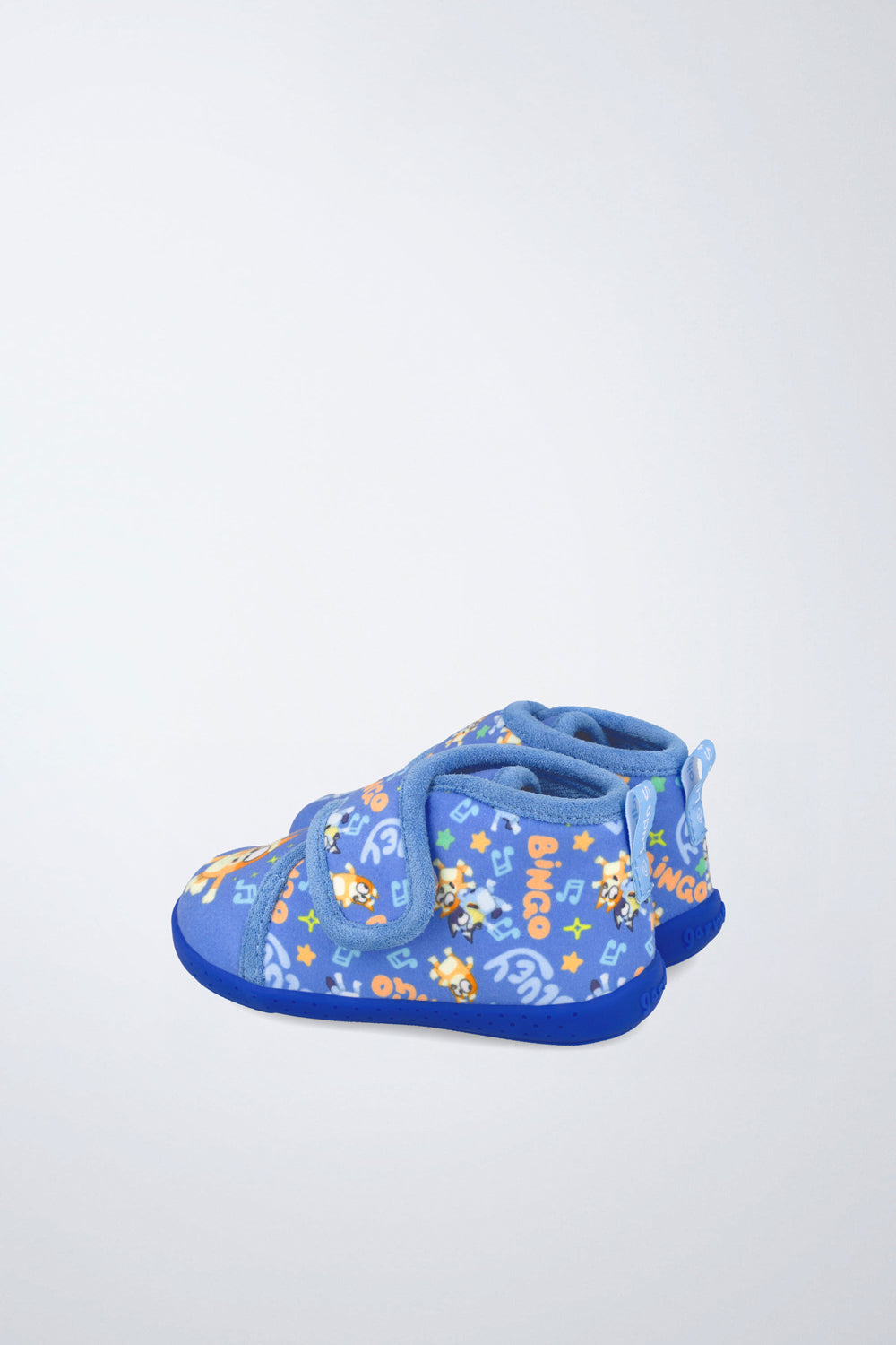 Zapato infantil Garvalín barefoot en azul con cierre de contacto y estabilidad y flexibilidad.