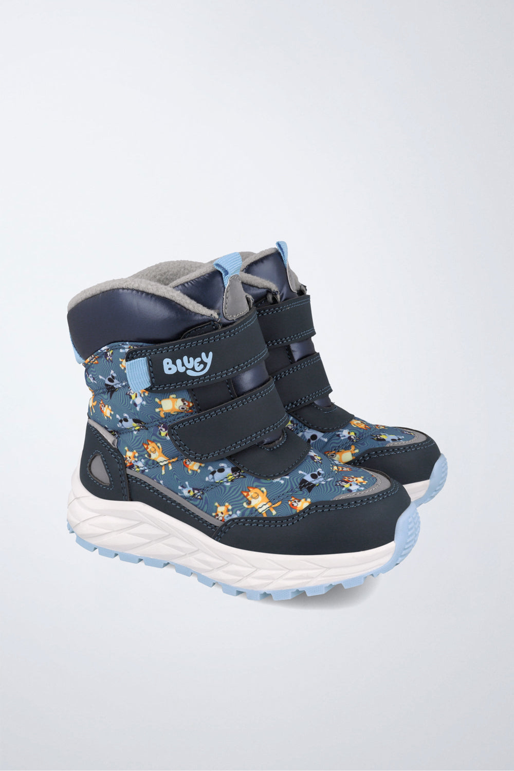 Zapato infantil Garvalín respetuoso en azul con cierre de contacto y desarrollo saludable del pie.
