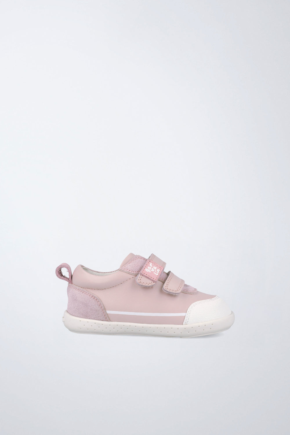 Zapatilla infantil Garvalín barefoot en rosa y blanco con cierre de contacto y desarrollo natural del pie.