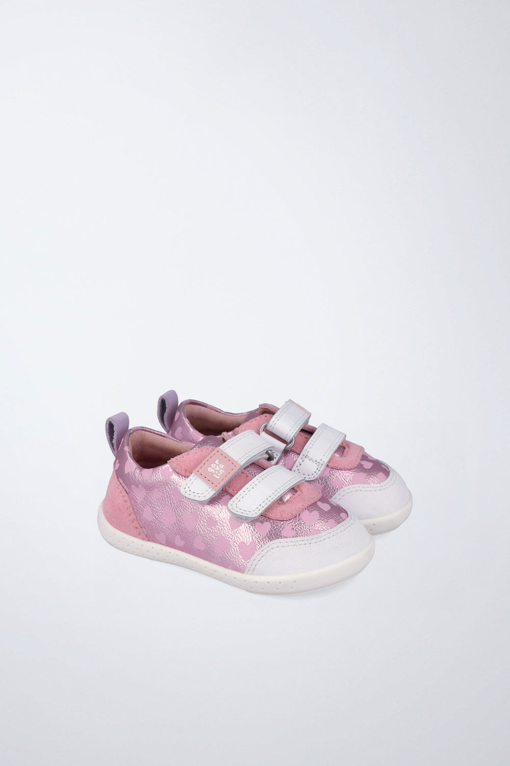 Zapatos infantiles Garvalín barefoot en rosa con cierre de contacto y desarrollo natural del pie.