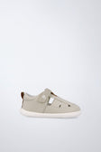 Sandalia barefoot de textil flexible en beige