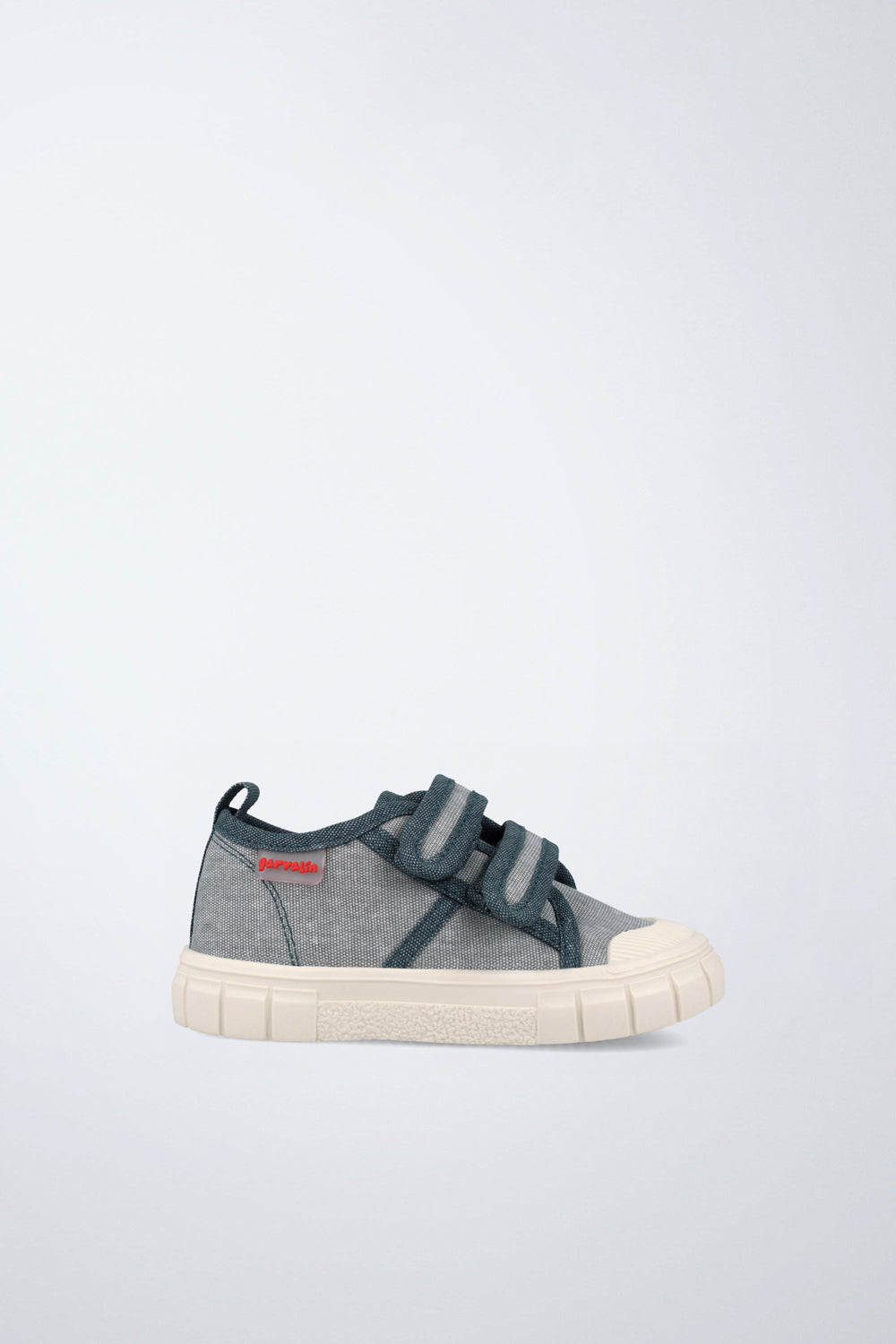 Zapato Garvalín barefoot en azul con cierre de contacto y diseño ergonómico.