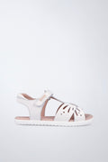 Sandalias Garvalín barefoot en blanco con cierre de contacto y flexibilidad para el movimiento natural del pie.