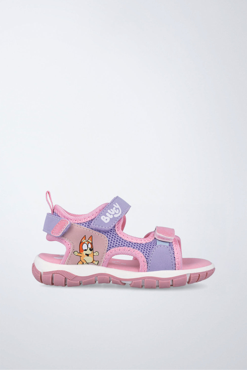 Sandalia infantil Garvalín respetuosa en rosa con cierre de contacto y diseño ergonómico.