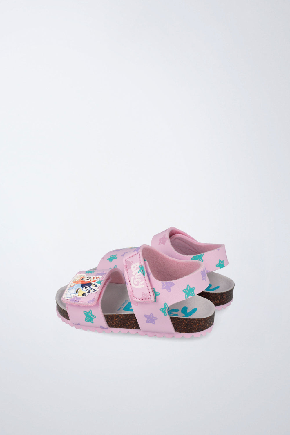 Zapato Garvalín respetuoso en rosa con cierre de contacto y puntera reforzada.