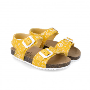 Yellow sandals for childen...